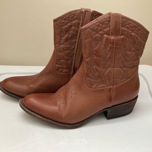 New never worn Faux leather short cowboy boots